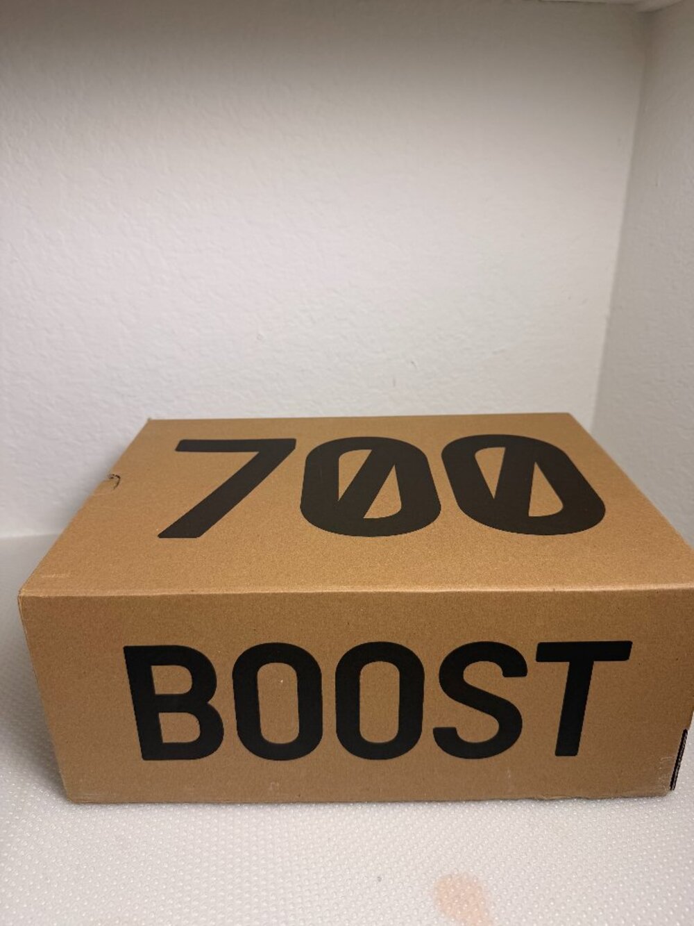 Adidas Yeezy Boost 700 Hi-Res Blue HP6674 Men’s Size 9 w/ Box Extra Laces
